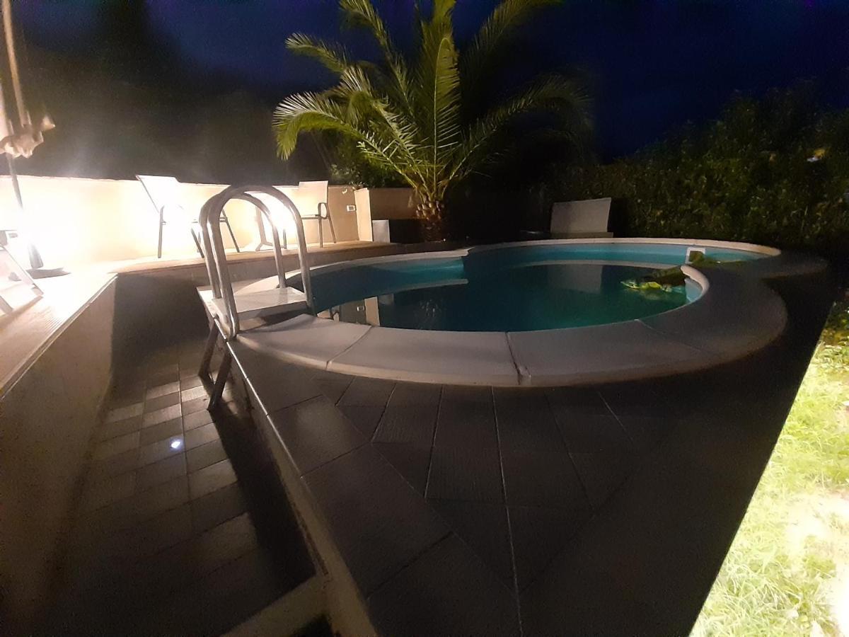 Holiday Home טבוליה מראה חיצוני תמונה